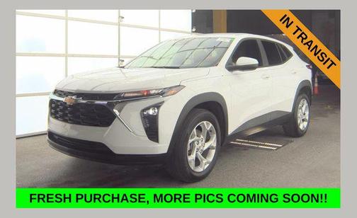 2025 Chevrolet Trax LS