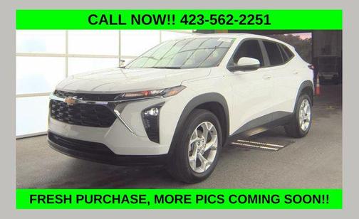 2025 Chevrolet Trax LS