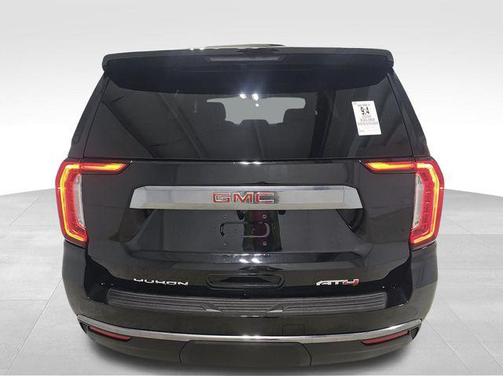 2024 GMC Yukon 4WD AT4