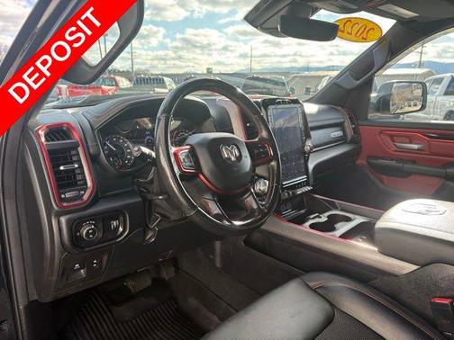 Diamond Black Crystal Pearlcoat 2022 RAM 1500 Rebel