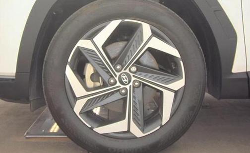 White Pearl 2024 Hyundai TUCSON SEL
