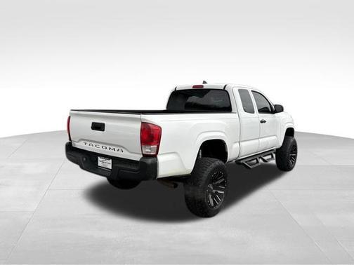 2018 Toyota Tacoma SR