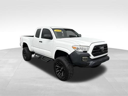 2018 Toyota Tacoma SR
