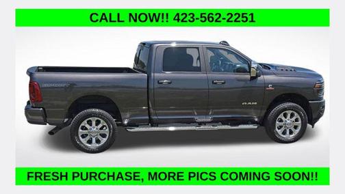 2024 RAM 2500 Laramie Crew Cab 4x4 6'4' Box
