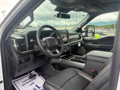 Oxford White 2026 Ford F-250 Lariat