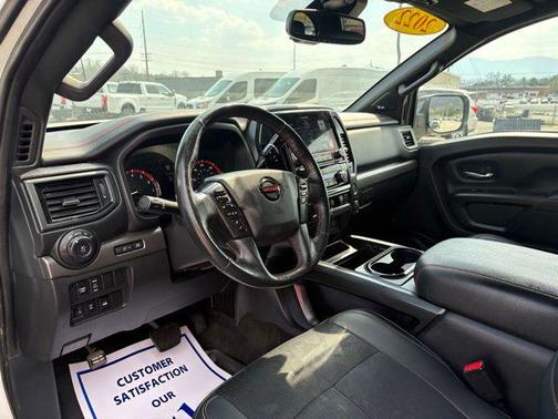 2022 Nissan Titan PRO-4X