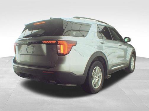Silver Metallic 2025 Ford Explorer Active