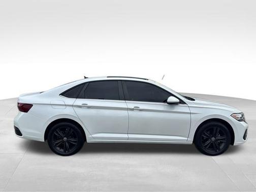 2022 Volkswagen Jetta 1.5T SE