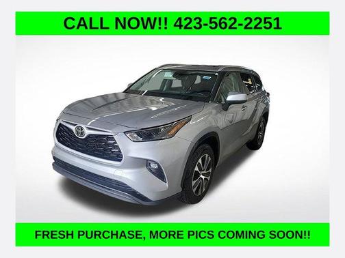Celestial Silver Metallic 2023 Toyota Highlander XLE