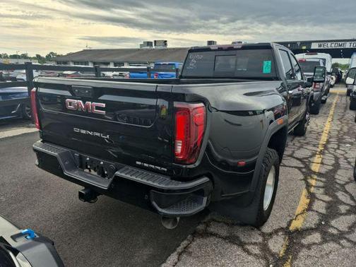 Onyx Black 2023 GMC Sierra 3500 Denali