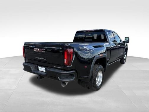 Onyx Black 2023 GMC Sierra 3500 Denali