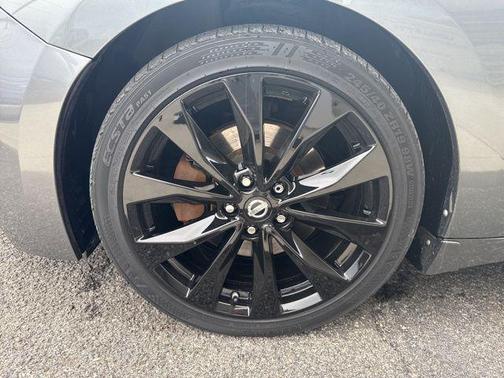 2017 Nissan Maxima 3.5 SR