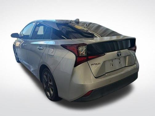 2021 Toyota Prius XLE