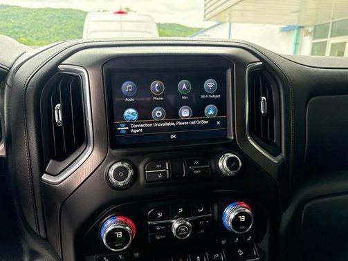 Summit White 2021 GMC Sierra 1500 AT4