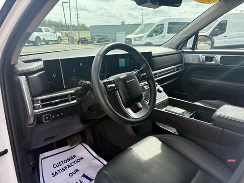 2025 Hyundai SANTA FE Limited