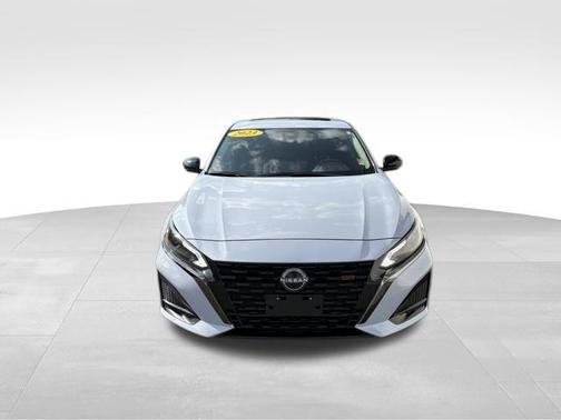 2023 Nissan Altima SR VC-Turbo FWD