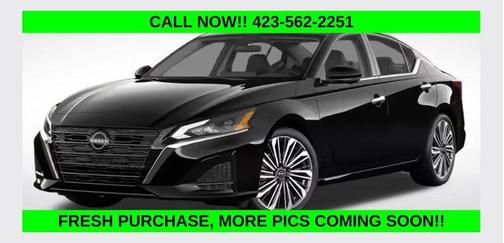 Super Black 2025 Nissan Altima 2.5 SV