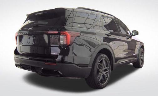 Black Metallic 2025 Ford Explorer ST-Line