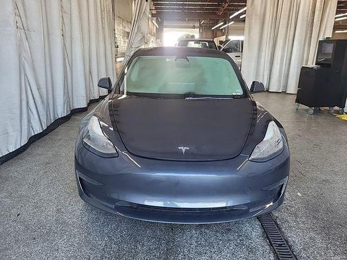 Gray 2023 Tesla Model 3 Long Range