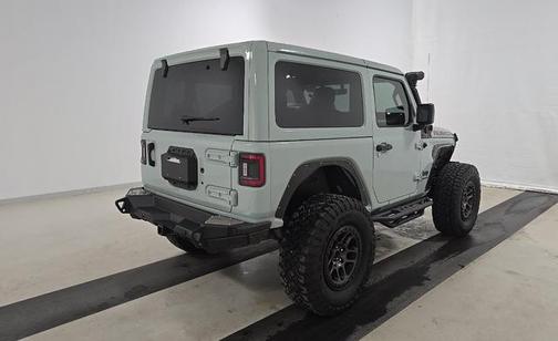 Earl Clearcoat 2023 Jeep Wrangler Rubicon