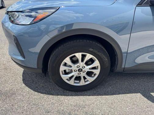 Vapor Blue Metallic 2025 Ford Escape Active