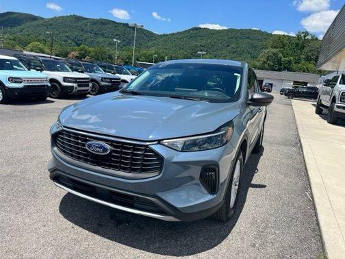Vapor Blue Metallic 2025 Ford Escape Active