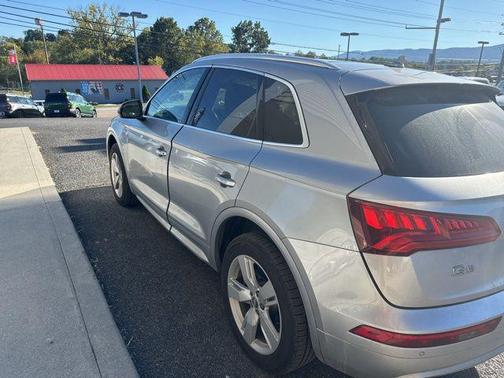 2018 Audi Q5 2.0T Tech Premium