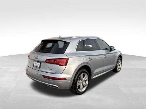 2018 Audi Q5 2.0T Tech Premium