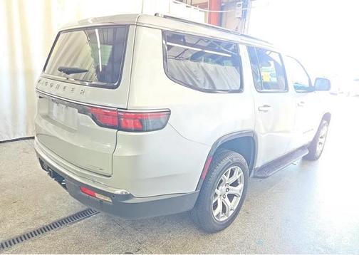 2022 Jeep Wagoneer Series II 4x4