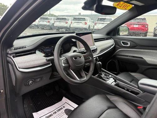 Baltic Gray Metallic Clearcoat 2024 Jeep Compass Latitude Lux