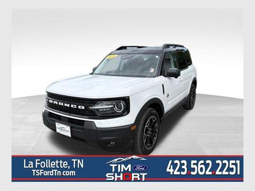 Oxford White 2025 Ford Bronco Sport Outer Banks