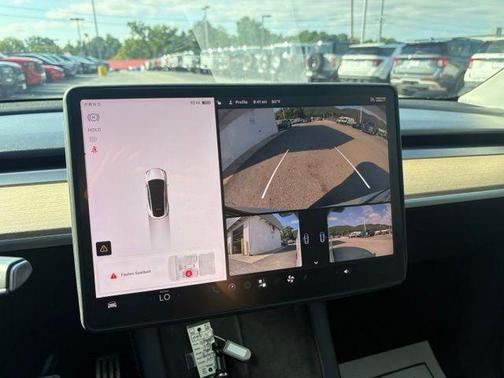 Pearl White Multi-Coat 2022 Tesla Model Y Performance Dual Motor All-Wheel Drive