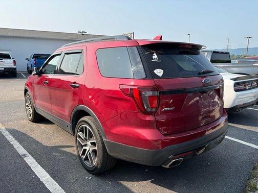 2016 Ford Explorer Sport