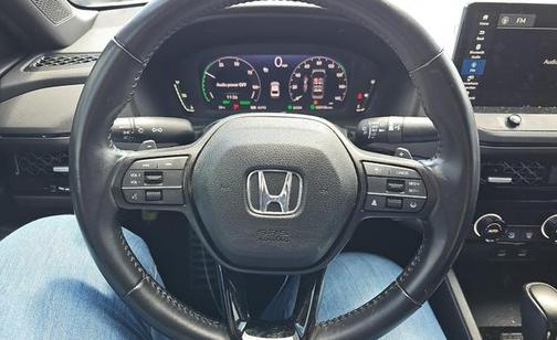 Platinum White Pearl 2023 Honda Accord Hybrid Sport