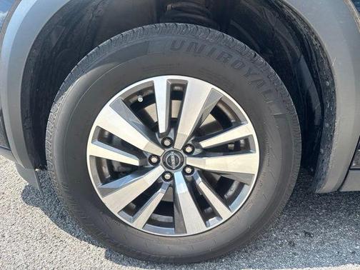 Super Black 2023 Nissan Pathfinder SL 4WD