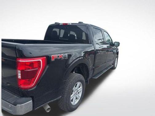 Agate Black Metallic 2023 Ford F-150 XLT