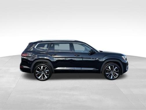 2024 Volkswagen Atlas 2.0T SEL Premium R-Line 4MOTION