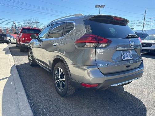 2018 Nissan Rogue SL