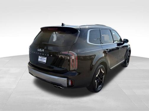 Ebony Black 2023 Kia Telluride EX