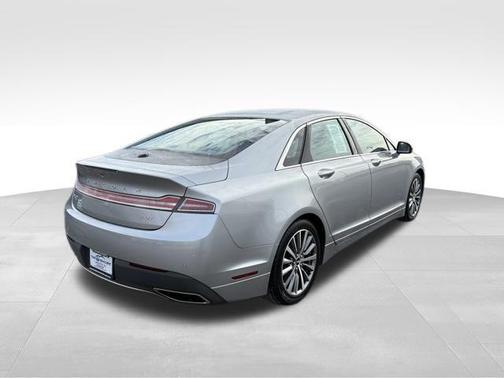 2020 Lincoln MKZ Standard