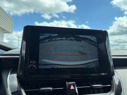 Ice Cap 2024 Toyota Corolla LE