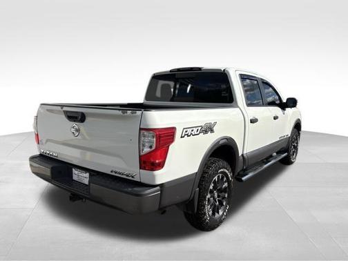 2018 Nissan Titan PRO-4X