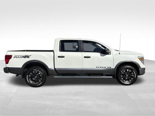 2018 Nissan Titan PRO-4X