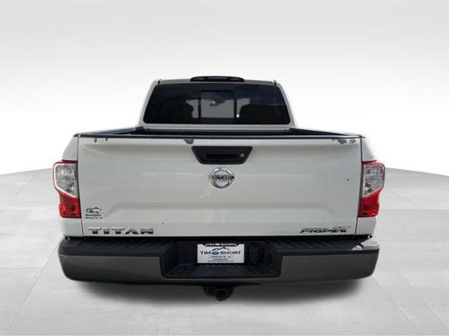2018 Nissan Titan PRO-4X
