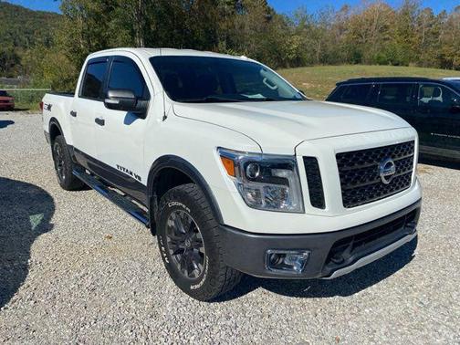 2018 Nissan Titan PRO-4X