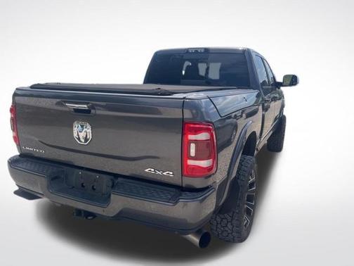 Granite Crystal Metallic Clearcoat 2019 RAM 2500 Limited Crew Cab 4x4 6'4' Box