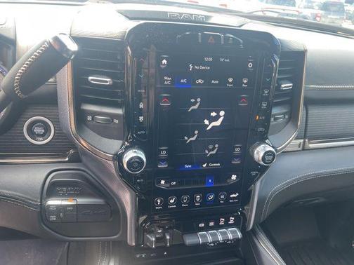 Granite Crystal Metallic Clearcoat 2019 RAM 2500 Limited Crew Cab 4x4 6'4' Box
