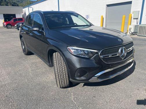 2023 Mercedes-Benz GLC 300 4MATIC