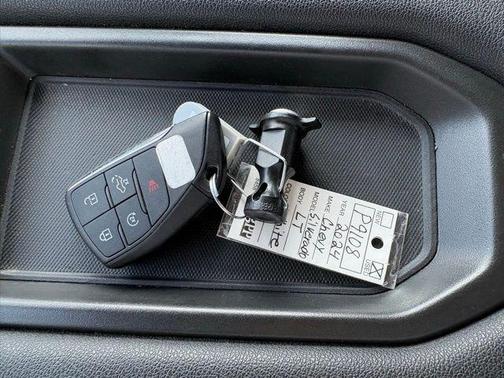 Summit White 2024 Chevrolet Silverado 2500 LT