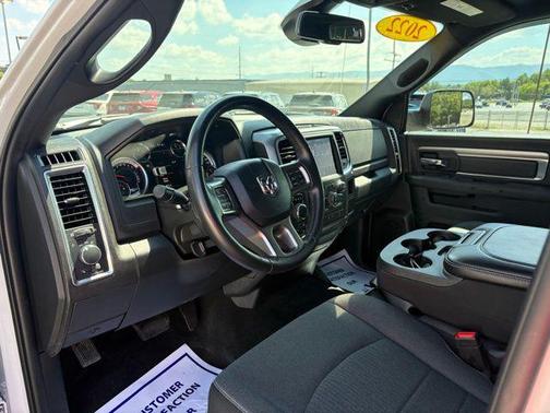 Bright White Clearcoat 2022 RAM 1500 Classic SLT